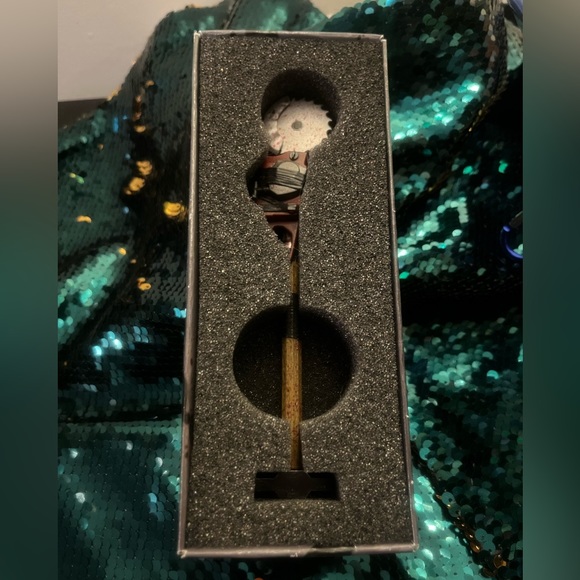 Dead Rising 3 sledgesaw pen from Lootcrate! - Picture 2 of 6